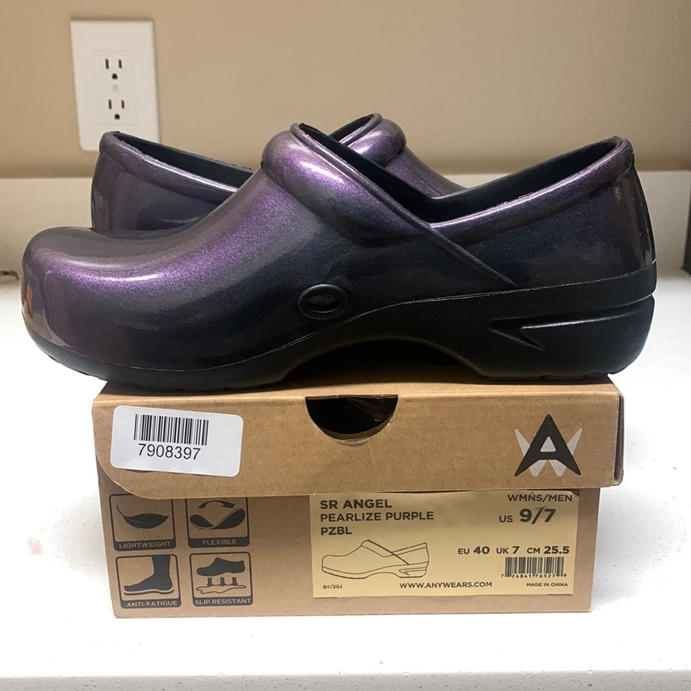 Metallic Purple Anywear Clogs size 9
